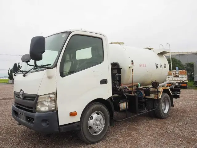 トヨタ ダイナ TKG-XZU700A(2WD)の写真1