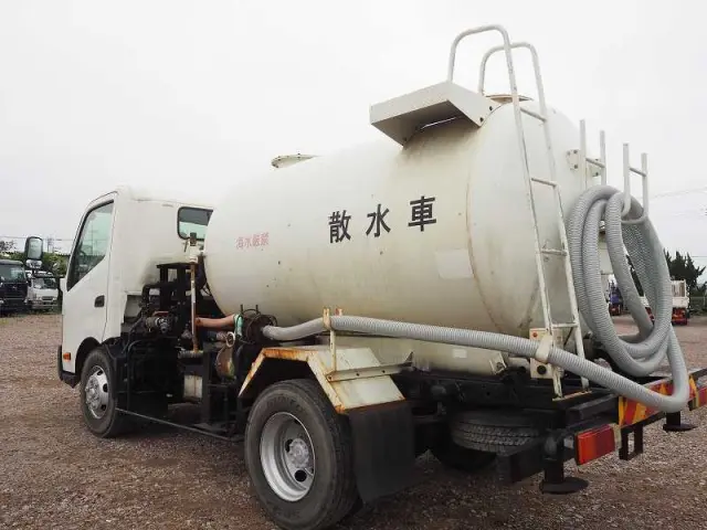 トヨタ ダイナ TKG-XZU700A(2WD)の写真3
