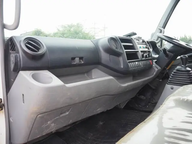 トヨタ ダイナ TKG-XZU700A(2WD)の写真37