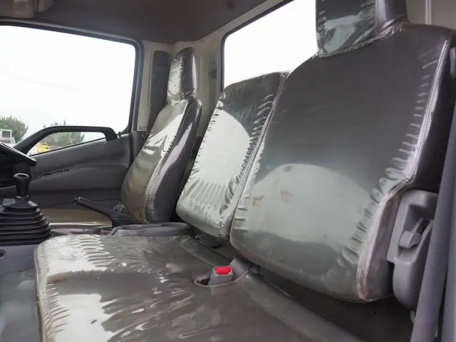 トヨタ ダイナ TKG-XZU700A(2WD)の写真38