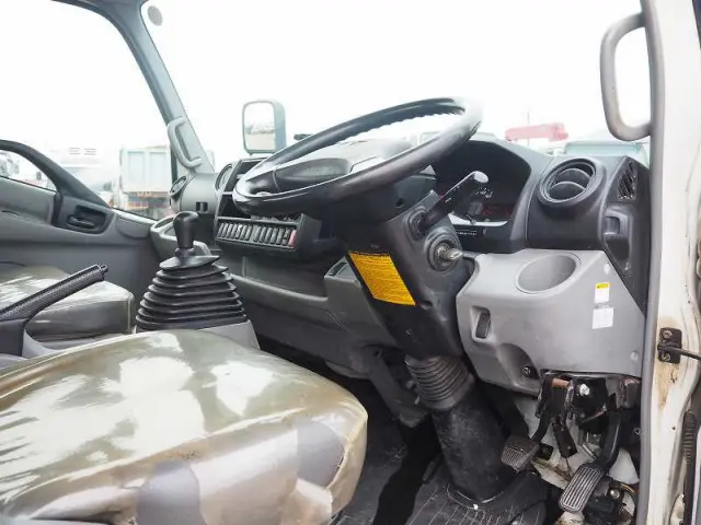 トヨタ ダイナ TKG-XZU700A(2WD)の写真40