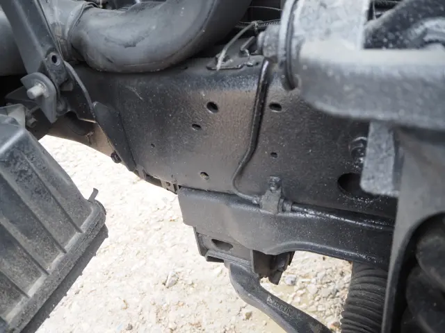 いすゞ エルフ PB-NKR81AN(2WD)の写真36