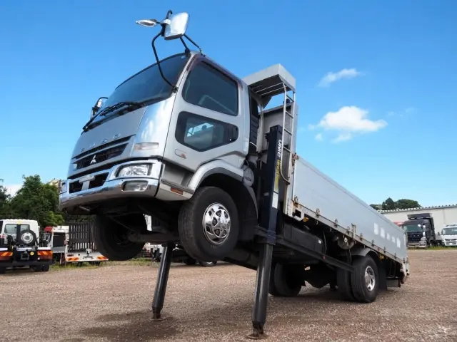 三菱 ファイター PDG-FK71F(2WD)の写真1