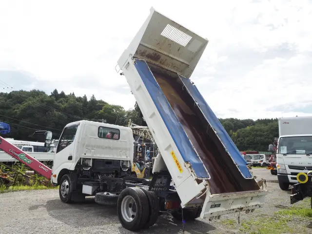 日野 デュトロ 2RG-XZC600T(2WD)の写真3