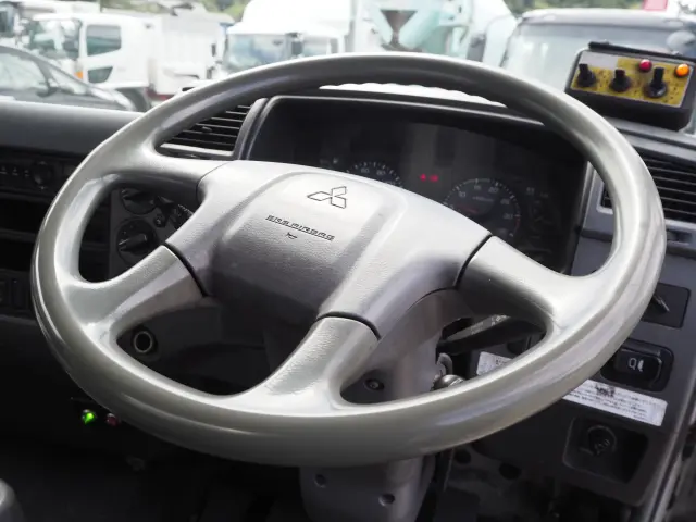 三菱 ファイター TKG-FK71F(2WD)の写真44