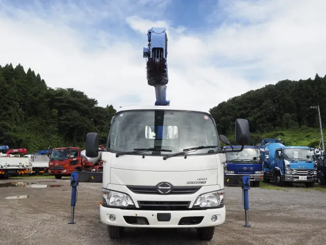 日野 デュトロ TKG-XZU695M(4WD)の写真8