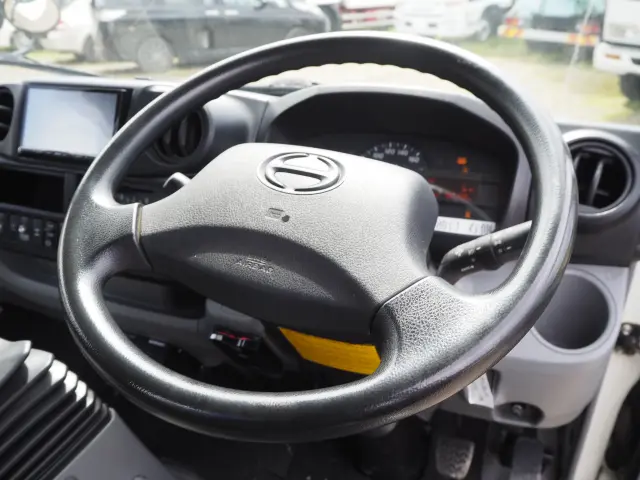 日野 デュトロ TKG-XZU695M(4WD)の写真43