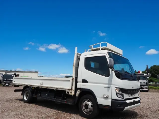 三菱 キャンター 2PG-FEBS0(2WD)の写真7