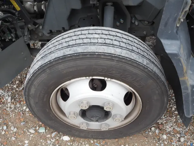 三菱 キャンター 2PG-FEBS0(2WD)の写真30