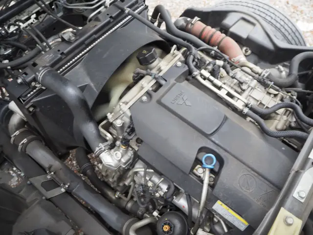 三菱 キャンター 2PG-FEBS0(2WD)の写真32