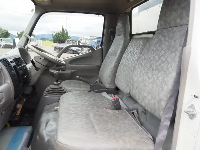 日野 デュトロ BKG-XZU508M(2WD)の写真43
