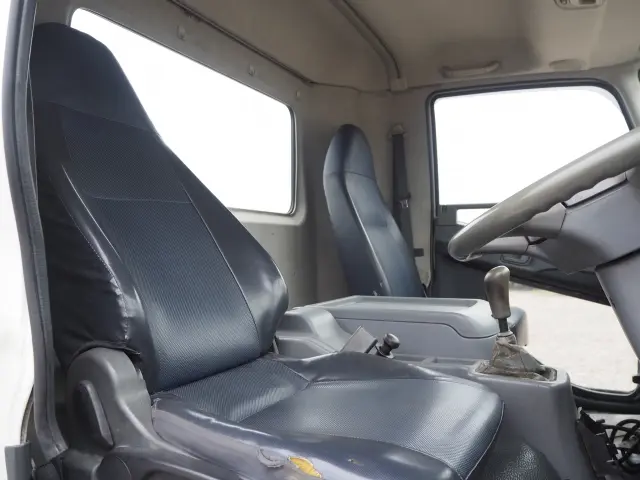 三菱 ファイター PJ-FK72FZ(2WD)の写真44