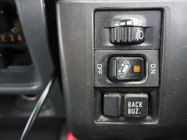 日産 アトラス PB-AKR81AN(2WD)の写真46