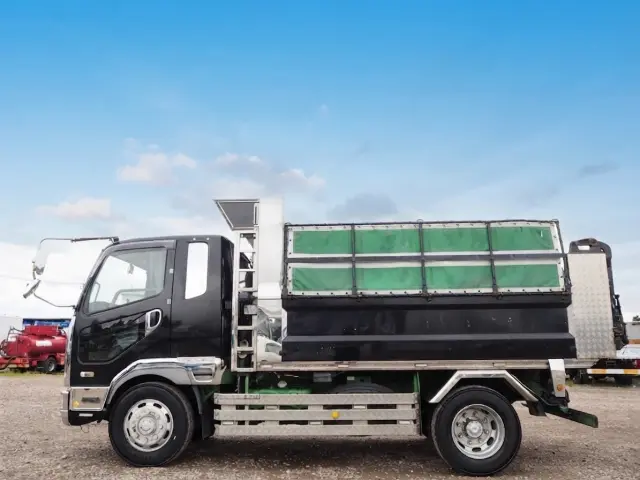 三菱 ファイター PDG-FK62FZ(2WD)の写真2