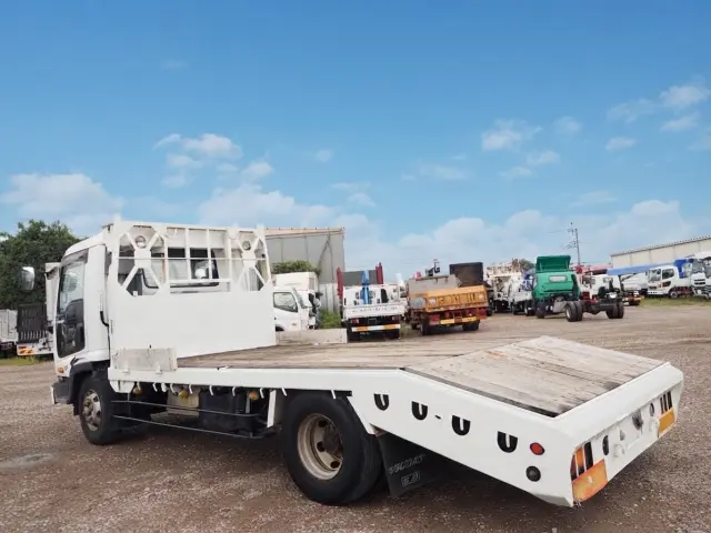 いすゞ フォワード KK-FRR35G4S(2WD)の写真3