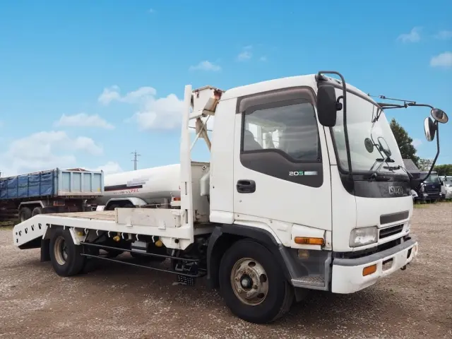 いすゞ フォワード KK-FRR35G4S(2WD)の写真7