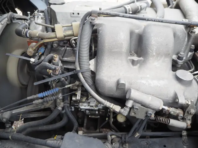 いすゞ フォワード KK-FRR35G4S(2WD)の写真34