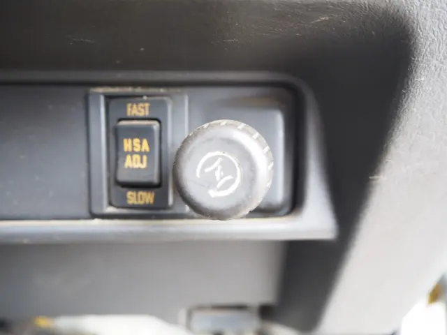 いすゞ フォワード KK-FRR35G4S(2WD)の写真44