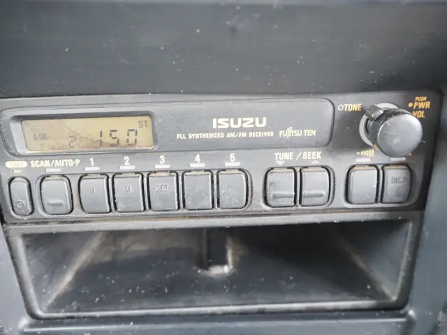 いすゞ フォワード KK-FRR35G4S(2WD)の写真46
