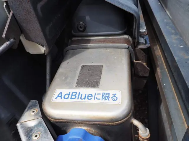 UD クオン QKG-CW5XL(6x4)の写真39