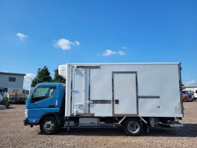 三菱 キャンター TSG-FEB73(2WD)の写真2