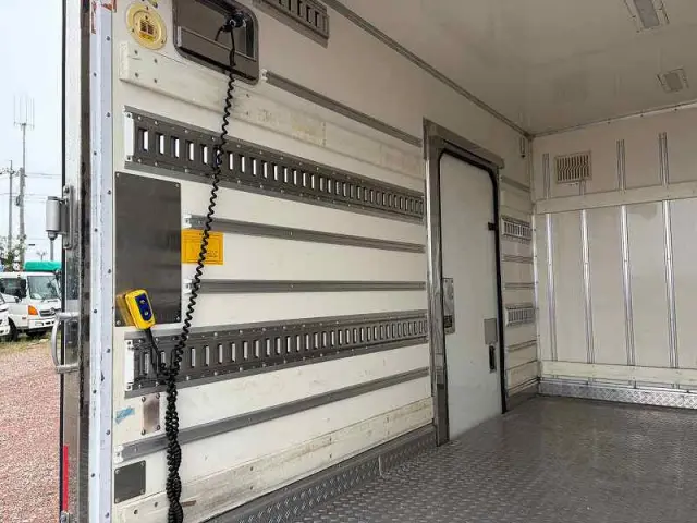 三菱 キャンター TSG-FEB73(2WD)の写真20