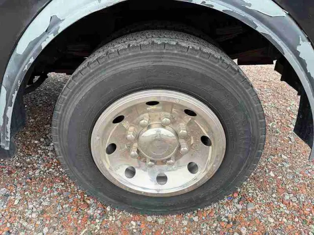 UD コンドル BDG-PK37C(2WD)の写真12