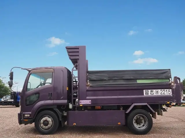 いすゞ フォワード LKG-FTR90S2(2WD)の写真2