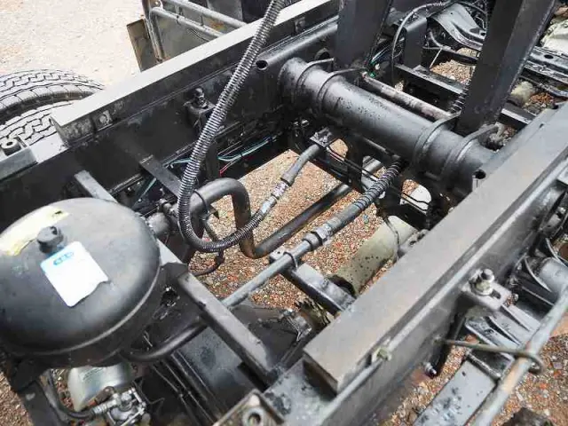 いすゞ フォワード LKG-FTR90S2(2WD)の写真23