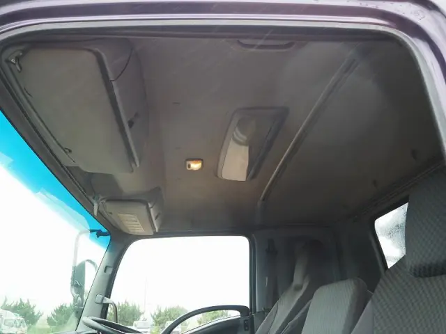 いすゞ フォワード LKG-FTR90S2(2WD)の写真39