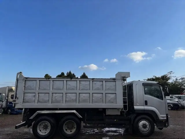 いすゞ フォワード PDG-FVZ34U2(6x4)の写真6
