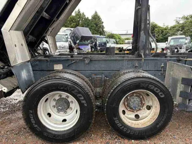 いすゞ フォワード PDG-FVZ34U2(6x4)の写真21
