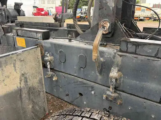 いすゞ フォワード PDG-FVZ34U2(6x4)の写真28