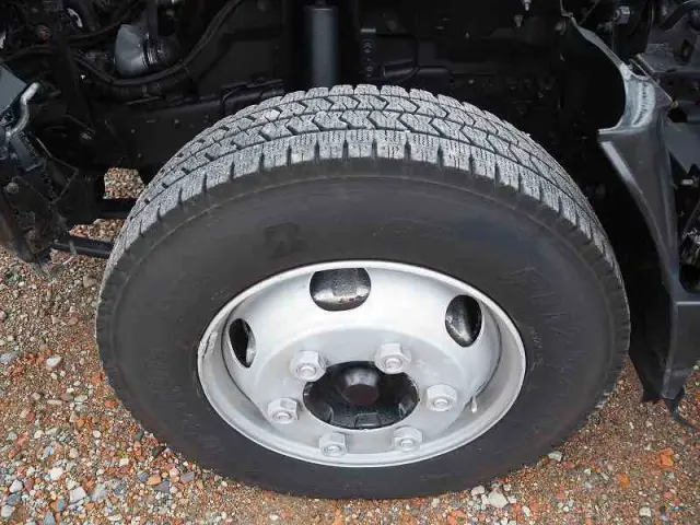 いすゞ エルフ SKG-NKR85YN(2WD)の写真34