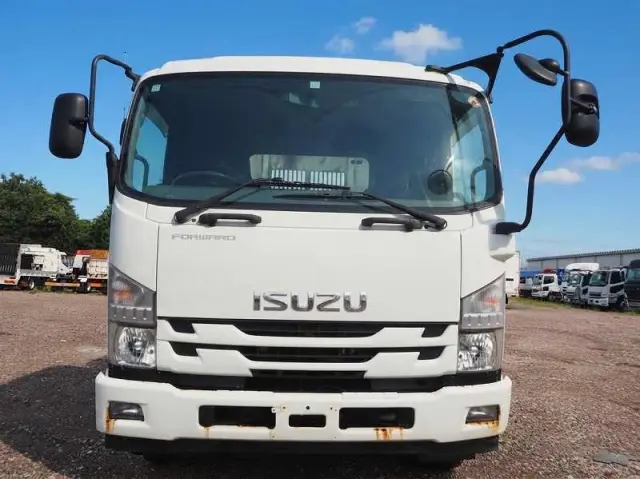 いすゞ フォワード TKG-FRR90S2(2WD)の写真8