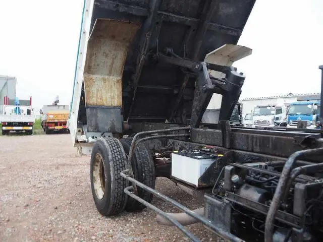 いすゞ フォワード TKG-FRR90S2(2WD)の写真12
