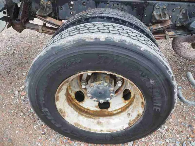 いすゞ フォワード TKG-FRR90S2(2WD)の写真26