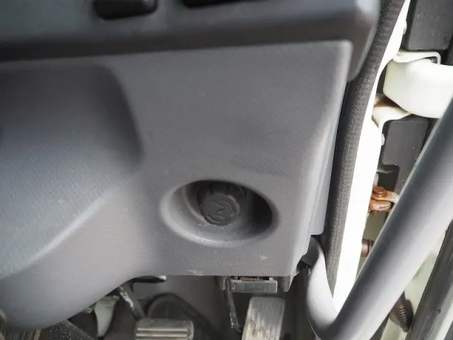 いすゞ フォワード TKG-FRR90S2(2WD)の写真49