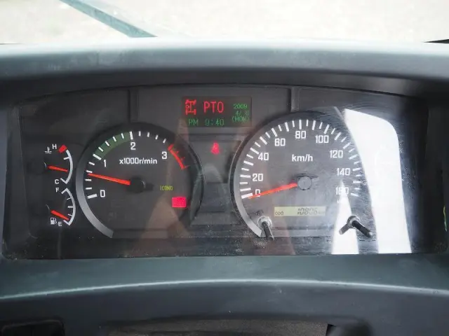 いすゞ フォワード TKG-FRR90S2(2WD)の写真50