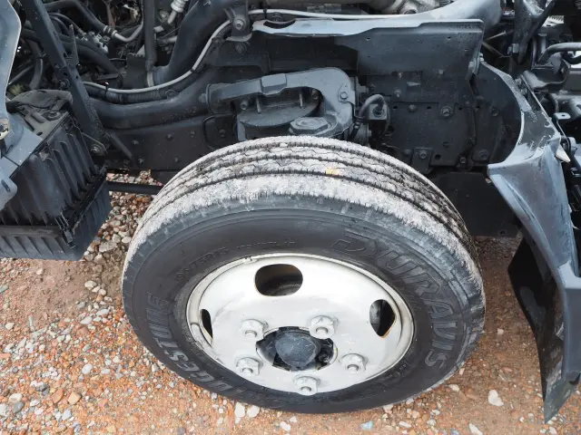いすゞ エルフ BKG-NJR85A(2WD)の写真30