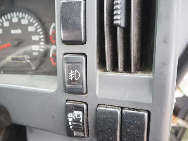 いすゞ フォワード TKG-FRR90S1(2WD)の写真50
