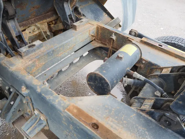 いすゞ フォワード TKG-FRR90S1(2WD)の写真22