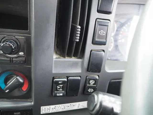 いすゞ フォワード TKG-FRR90S1(2WD)の写真48