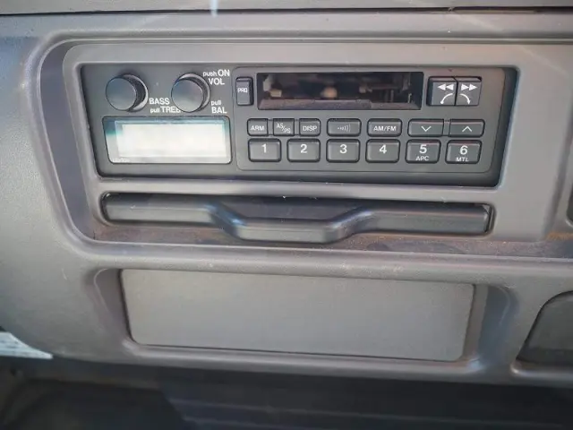 いすゞ エルフ KK-NPR72PAR(2WD)の写真44