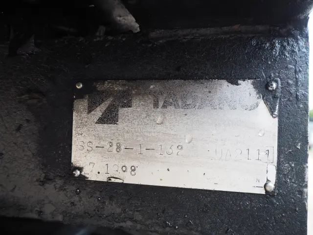 三菱 キャンター KK-FE83DJZ(2WD)の写真17