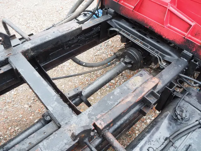 三菱 キャンター KK-FE83DJZ(2WD)の写真18