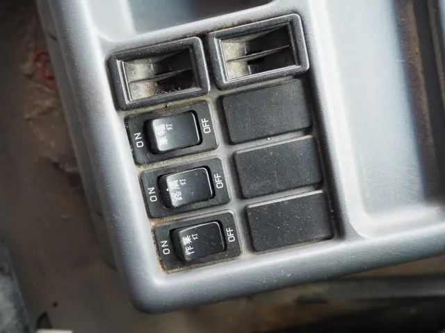 いすゞ フォワード QKG-FVZ34U2(6x4)の写真42