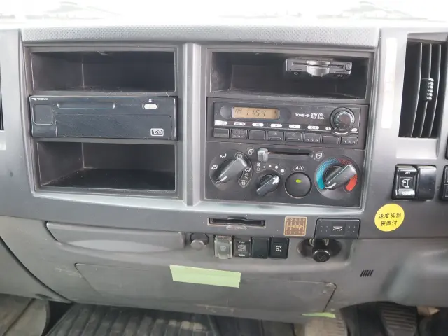 いすゞ フォワード QKG-FVZ34U2(6x4)の写真43