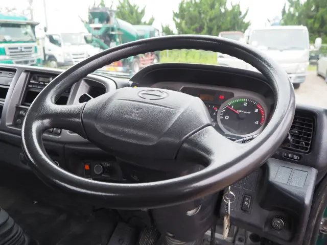 日野 レンジャー LKG-FJ7JDAA(2WD)の写真44