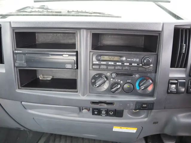 いすゞ フォワード PKG-FSR90S2(2WD)の写真46